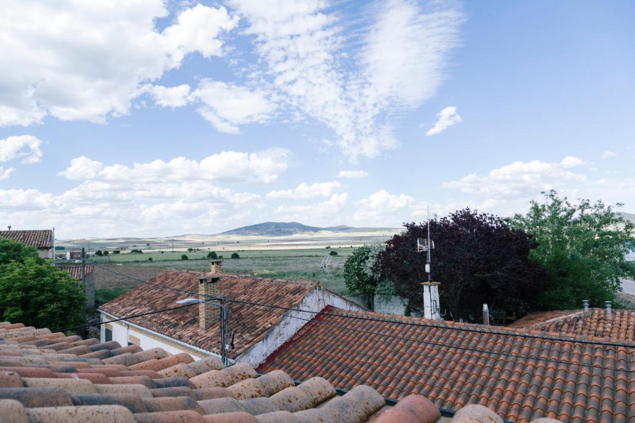 Casa Rural El Gato Encantado Matalebreras Exterior foto